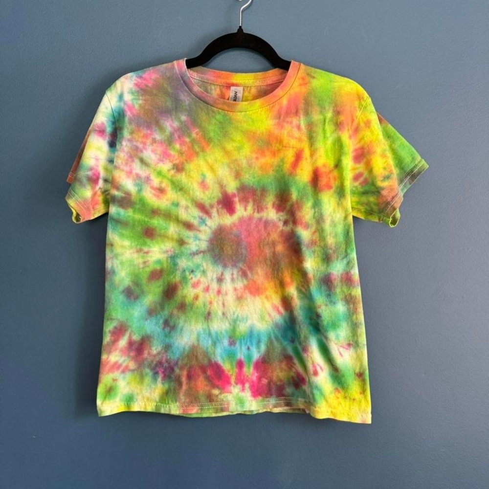 Tie Dye T Shirt Kids Size Large Gildan Green Purple Multicolor Vibrant Hippie